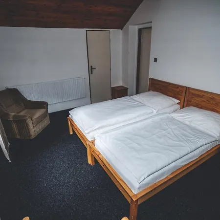 Hostel Churanov Stadion Stachy