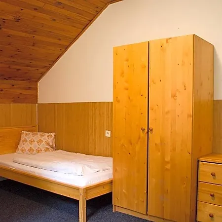 Churanov Stadion Hostel Stachy